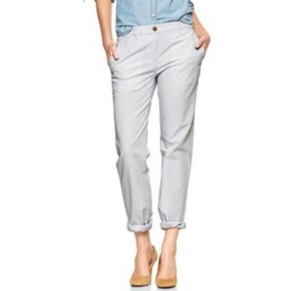 GAP Broken-In Straight Khakis - Size 2